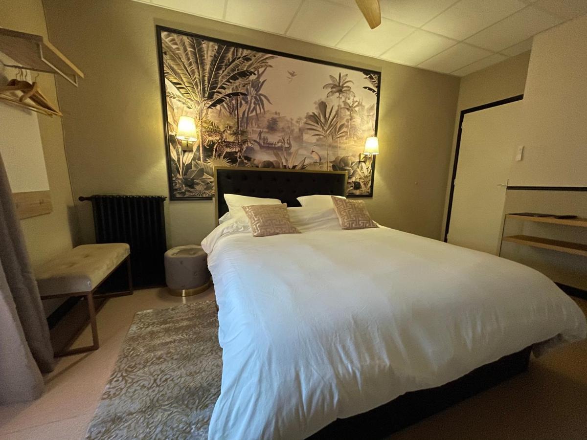 Coco Marco Hotel Nyons Bagian luar foto