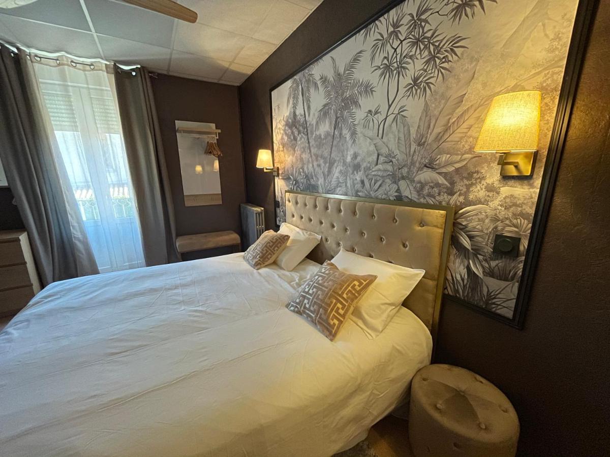 Coco Marco Hotel Nyons Bagian luar foto