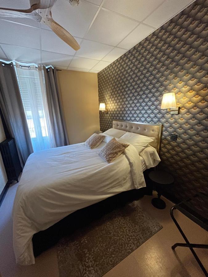 Coco Marco Hotel Nyons Bagian luar foto