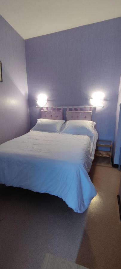 Coco Marco Hotel Nyons Bagian luar foto