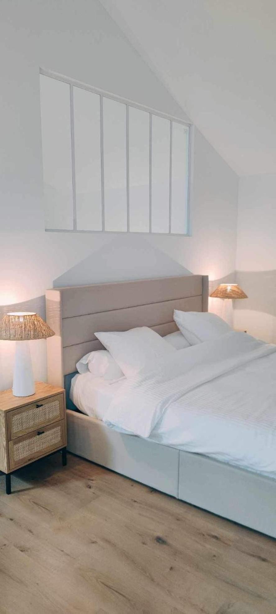 Coco Marco Hotel Nyons Bagian luar foto
